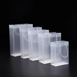 핸들 방수 투명 PVC 가방 명확한 핸드백 파티 8 크기 서리로 덥은 PVC 플라스틱 선물 가방은 가방 KKB2667를 선호