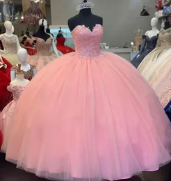 Tanie Vestidos de XV Años Pink Quinceanera Suknie Aplikacje Cekiny Lace Up Powrót Ball Suknia Słodka 16 Dress