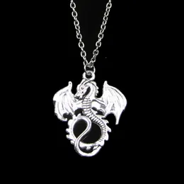 Mode 34 * 26mm Dragon Loong Pendant Halsband Länkkedja för Kvinna Choker Halsband Kreativ Smycken Party Gift