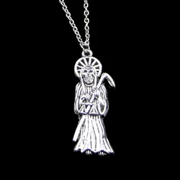 Mode 51 * 19mm Grim Reaper Death Pendant Halsband Länkkedja för Kvinna Choker Halsband Kreativ Smycken Party Present