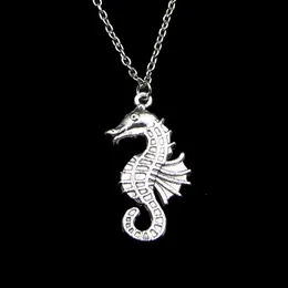 Mode 38*18mm Hippocampus sjöhäst hänge halsband Länkkedja för kvinnlig choker halsband Kreativa smycken fest present