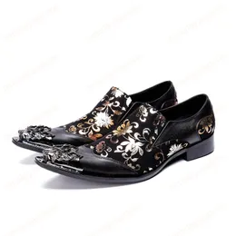 British Style Large Size Printing Man Shoes Business Metal Pointed Toe Men Flats Shoes Slip on Formal Dress Shoes