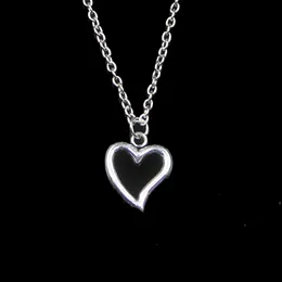 Fashion 18*15mm Hollow Heart Pendant Necklace Link Chain For Female Choker Necklace Creative Jewelry party Gift