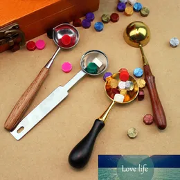 1 sztuk DIY Scrapbooking Vintage Seal Wax Łyżka Uszczelnianie Pieczęć Wosk Topnienia Spoons Anti-Hot Drewna Rękojeść Craft Decor Card Narzędzia