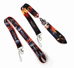 2021wholesale Nowy 20 SZTUK Japonia Anime Atakowanie Gigantyczne Smycz Moda Klawisze Mobile Phone Neck ID Posiadacze do samochodu Key Identyfikator Telefon komórkowy