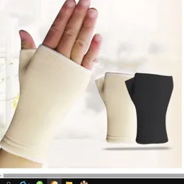 1 par ultratunna ventilerade artritisthylsa stödhandskar Elastiska palmhanden Support Sports armband