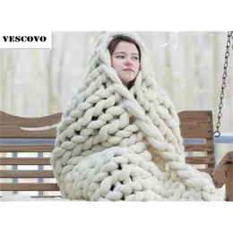 1.8kg 100cm*120cm Super Thick Hand knitting wool Chunky blanket 201222