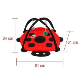 Cartoon Beetle Tenda Amaca Design Cat Bed House Attività Gioca Game Center con palline giocattolo appese Soft Cat Play Mat For Kitten 201111