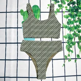 Novo Impressa Reversível Swimsuits Womens Split acolchoado Push Up Swimwear Moda Ternos de Banho para Mulheres Delicadas Beach Bras Briefs