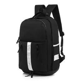 Męska torba do koszykówki wysokiej jakości torba podróżna na zewnątrz Męskie stylista Largecapacity Plecak Kobiety Moda Sport Backpack Free