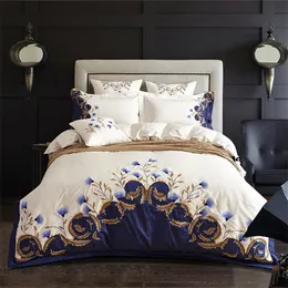 Белый синий вышитый роскошные постельные принадлежности 60s египетский хлопок двойной king queen размер кровать простыня комплект одеяла наволочка 201021