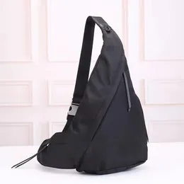 Luksusowe torby na ramię Płócienna torba na klatkę piersiowa Plecak o dużej pojemności Fanny pack dla mężczyzn Unisex Casualowa torba podróżna Lady Designer Satchel Skórzana tkanina spadochronowa Jednolity