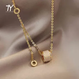 Design Sense Opals Luxurious Pendant Titanium Steel Necklace for Woman 2022 Korean Fashion Jewelry Girl Sexy Clavicle Chain