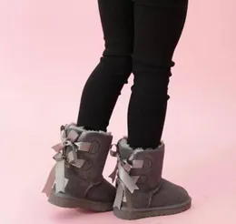 Dorp Shipping Kids Bailey 2 Bows Boots Äkta Läder Småbarn Snö Stövlar Solid Botas De Nieve Winter Girls Footwear Toddler Girls Boots