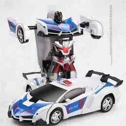 車のリモコン変換ロボット玩具の変形のおもちゃRCスポーツ車モデル子供子供のための子供たちの誕生日ギフト201202