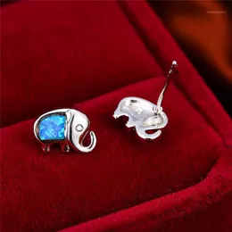 Stud minimalistisk kvinnlig blå opal stenörhängen silver färg elefant trendig djur små bröllop för kvinnor1