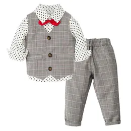 Vestiti per ragazzi Little Gentleman Vest + Stars Camicia + Pantaloni Abiti per bambini Compleanni Bambini Cose per bambini Set da sposa per neonati 201127