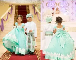 Minit Green Flower Girls Dresses Ordal Wedding Party Wowds with Bow Hicklique Portrait Lickline Princess Toddler L65
