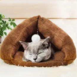 Comfortable Mats Triangle Cat Beds Litter Sleeping Bag Washable Winter Warm Pet Puppy Dog Kennel Mat House Supplies