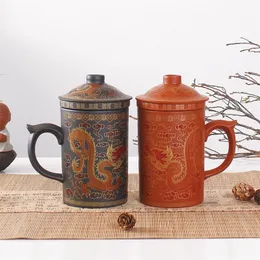 Traditional Chinese Dragon Purple Clay Tea Mug with Lid Strainer Retro Handmade Yixing Cup Zisha cup Gift Tumbler 220311