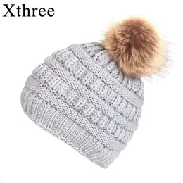 XTHREE Sıcak Satış Polyester Örme Beanie Kap ile Faux Kürk Pom Pom Kış Şapkalar Kadınlar Için Açık Pop Kayak Caps Ucuz Şapka Y201024