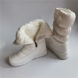 Flats Plush Futry Snow Kobiety zimowy but okrągłe buty w połowie zawartości ciepłe platformy swobodne czarne buty Woman Y200915 Gai Gai Gai