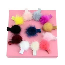 Tjejer hårnål pompom boll hårklämma fast pom hairball clips små söta hårnålar barn hår tillbehör 12 färger