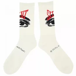 Echte foto's zwart wit in voorraad sokken vrouwen mannen unisex katoenen basketbal sokken 22ss