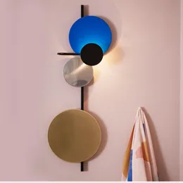 2020 Nordic Loft Multicolor Metalowe Okrągłe Okrągłe Koło Lampy Lampy Ścienne Sztuka DIY Styl Planeta LED Scones Wall Scones Hotel Bedside Decro Oświetlenie wewnętrzne