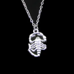 Mode 26*15mm Scorpions Pendant Necklace Link Chain f￶r kvinnlig chokerhalsband Creative Jewelry Party Gift
