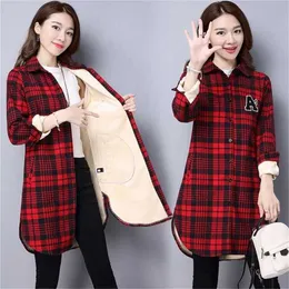 Women Fleeced Thicken Warm Shirt Autumn & Winter Plus-Size Female Thermal Fashion Plaid Medium Length Coat M-4XL 211216