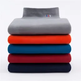 Aoliwen Homens Turtleneck Bordado Bordado Espessamento Forro Forro Sólido Cor Camisola Casual Mantenha-se aquecido para homens caber 201211