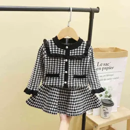 Gooporson Fashion Korean Kids Clothes Plaid Knit Sweater Top&skirt Winter Warm Baby Children Clothing Set Cute Toddler Outfits G220310