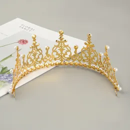 Factory Party Decoration Queen Tiara Mini Crown HeadGear Urodziny Tort Topper Kryształ Dzieci Ozdoby do włosów na ślub Baby Shower