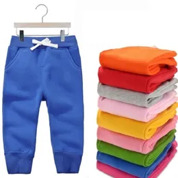 Zimowe ciepłe aksamitne spodnie dla 1-5 Yeas Babies Boys Girls Casual Sport Spodnie Jogging Enfant Garcon Dzieci Dzieci Spodnie LJ201019