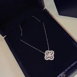 Brand Pure 925 Sterling Silver Smycken För Kvinnor Lotus Flower Neckalce Flower Pendant Luck Clover Sakura Bröllopsfest halsband Q0531