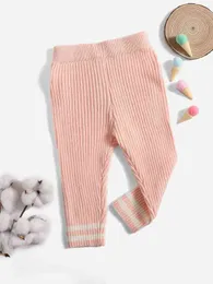 Pantaloni in maglia a coste con bordo a righe per bebè SHE