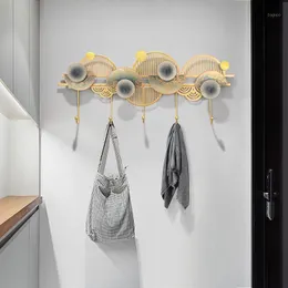 装飾的なオブジェクト置物ファッションホーム錬鉄製のフッククリエイティブドアコートポーチの壁の装飾ペンダント現代中国