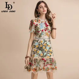 LD LINDA DELLA New Fashion Runway Summer Dress Women's Flare Sleeve Floral Embroidery Elegant Mesh Hollow Out Midi Dresses Y200101