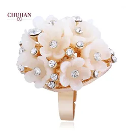 Cluster Ringe Chuhan Modeschmuck Blume Strass Ring für Frauen Weiß Harz Zubehör Jubiläum Verlobungsfeier J131