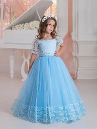 Sky Blue Flower Girls 'Dresses Off Shoulder Crystals Zroszony Koronki Krótki Rękaw Toddler First Communion Dress