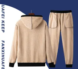 Fatos de jogging de inverno do homem Casual Calça de hoodies camisolas Aqueça Casacos Calças Thick Sports Define Cashmere Preto Plus Size Ropa Hombre