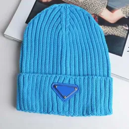 Cappello di designer di tessuti Cappelli di moda per uomo cappelli cappello a secchiello cuffia berretto invernale cappello di lana lavorato a maglia più berretti di velluto maschera più spessa berretti con frange cappelli donna uomo