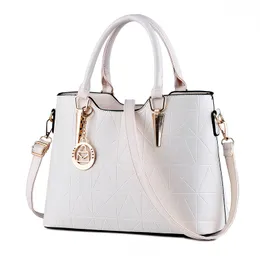 DHgate.com:Large Capacity Designer Mom Bag - Multifunctional