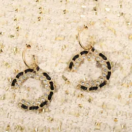 Högkvalitativ droppörhänge med diamant och svart äkta läder för kvinnor engagemang smycken present gratis frakt PS3600