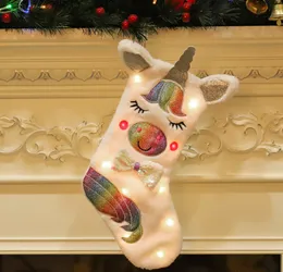Den senaste 43 cm storleken, julstrumpor, LED -paljetter Starlight Unicorn -stil, juldekorationer, julgranhängen gratis frakt