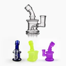 2021 Novo Design Bongs Mini Vidro Bongo Tubos de Água 14mm Feminino Joint Beaker Bongo Cheap Colorido Dab Rig Rig Rigs para fumar