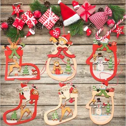 Juldekorationer trä Santa Claus älg hängande hänge xams kreativa handskar strumpor nav julgran hänge snidad derocatin lsk1473