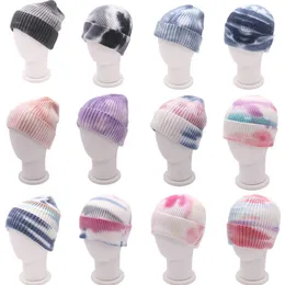 Vinter Tie Dye Stickade hattar Varm Beanie För Vuxna Trendig Varm Chunky Soft Stretch Cable Wool Cap Knit Beanie Stingy Brim Hat GGE2183