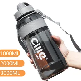 Marka 1000 ml 2000 ml Sport Butelka wody pitnej ze słomy BPA Bezpłatna duża pojemność Plastikowa wodna butelka do wody do wody 1L 201221